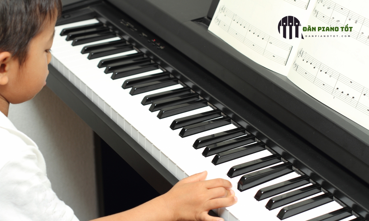 Đàn Piano 61 phím là gì? Loại đàn nào phù hợp cho bé? 4 Một số điều cần cân nhắc trước khi mua đàn piano cho trẻ