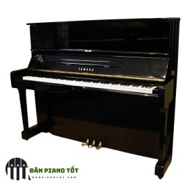 Yamaha U1F 2