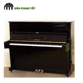 Yamaha U1F 5