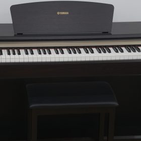 Yamaha YDP 123 2
