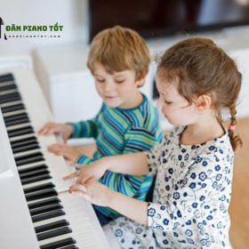 Khóa học đàn piano cho trẻ
