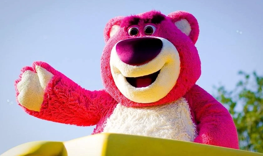 Ảnh chủ đề Gấu Dâu Lotso ngoài đời cho máy tính với tông màu ấm áp
