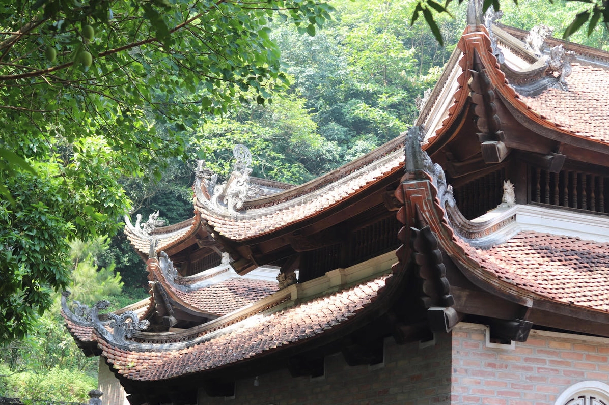 Khu di tích Bà Triệu: Nơi Lịch sử Hào Hùng Về Với Hiện Tại 10 Công tác bảo tồn và gìn giữ các giá trị văn hóa, lịch sử của Khu di tích đền Bà Triệu luôn được chú trọng.